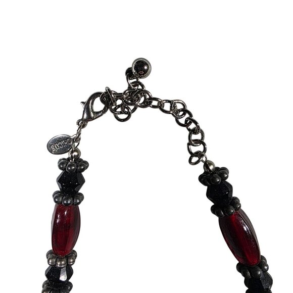 Chicos Red & Black Beaded Necklace With Oval Metal Pendant Swirl design - Picture 5 of 6